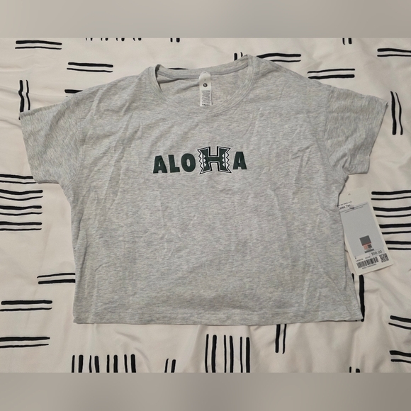 Lululemon x UH Cates Tee - Picture 1 of 2